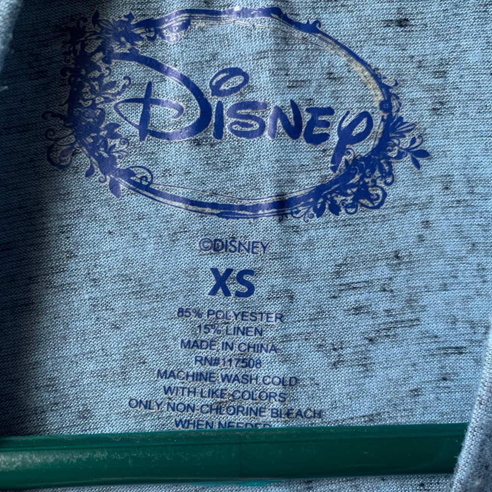 Disney Arial T shirt. Size XS. - Picture 4 of 9